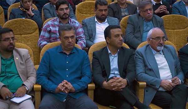 برگزاری همایش بررسی چشم انداز اقتصاد ایران