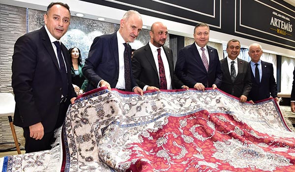 غرفه سازی شرکت های فرش ماشینی ایران در نمایشگاه فرش استانبول